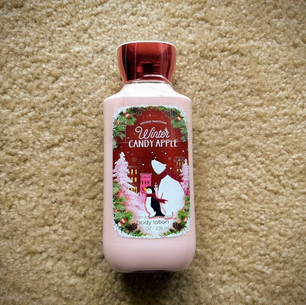 SOLD: BBW Winter Candy Apple Body Lotion
